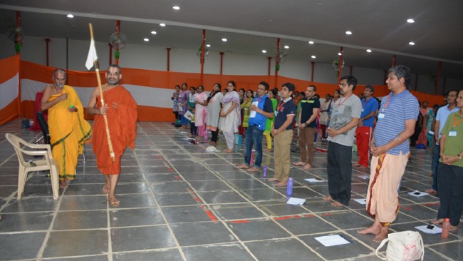 Balagokulam Team Receives Guidance and Knowledge from Sri Chinna Jeeyar Swamiji