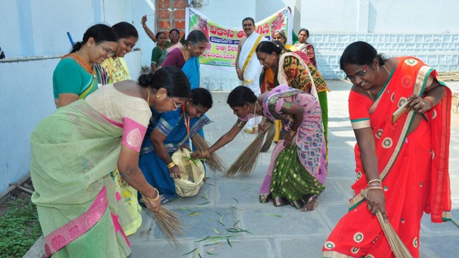Huzurnagar VT members take up active participation in Environmental Activities.