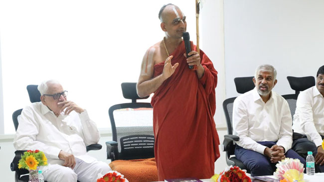Must read – Purpose of a doctor in a society, Swamiji addresses at JIMS!
