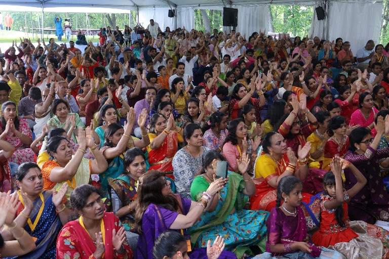 Samuhika Lakshmi Narayana Puja Devotees