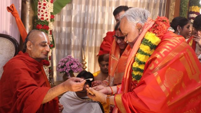 HH blessed The Golden Jubilee Wedding Anniversary of Sri Manepally Ramarao Smt Vijayalakshmi