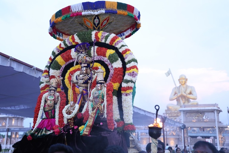 Sri Saketha Rama Chandra Maha Samrajya Pattabhishekam at Statue of Equality