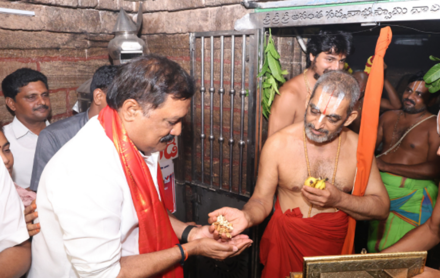 Swamijivisitedananthapadmanabhaswamitemple