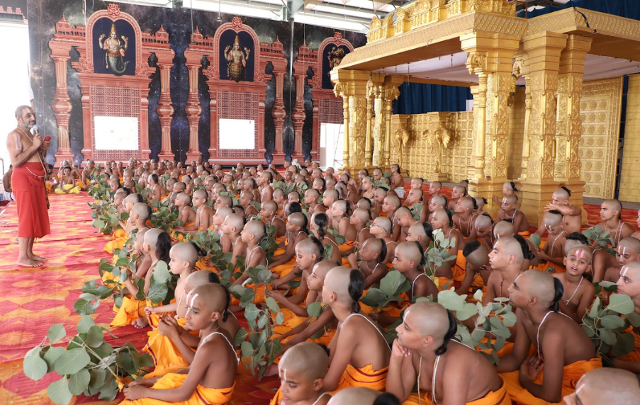 Putrakamishti Yagam and Upakarma celebrated grandly